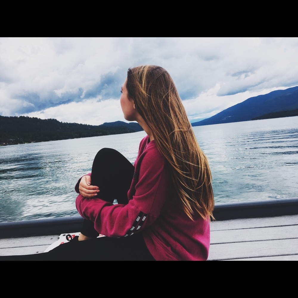 Meet your Posher, Izzy